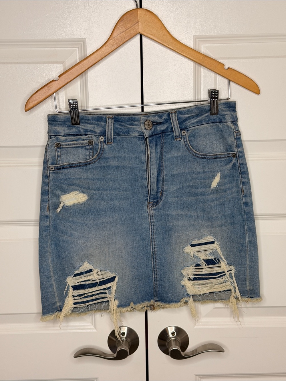 American Eagle Outfitters Light Blue Distressed Denim Mini Skirt